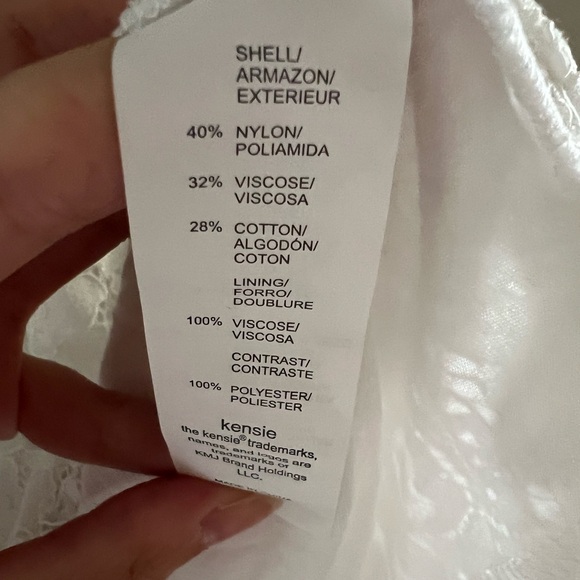 NWT: Kenzie White Lace Top - Picture 7 of 7